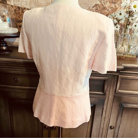 Jessica Howard Pastel Pink Linen Collarless Blazer, a size 10 Barbie core - Picture 4 of 6